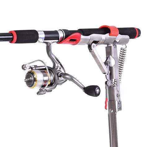 This Automatic Fishing Rod Holder Pulls Up The Rod Automatically When