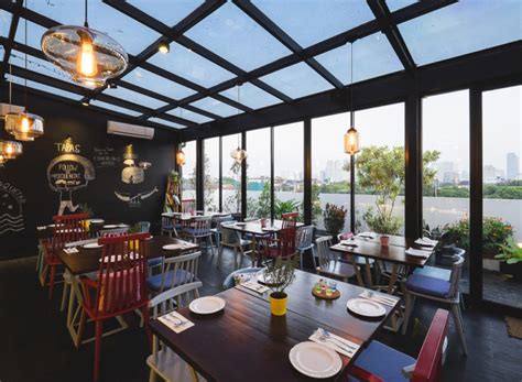 17 Rooftop Di Jakarta Restoran Dan Bar Hits Flokq Coliving Jakarta Blog
