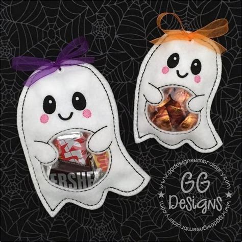 Ghost Peekaboo Treat Bag In The Hoop Machine Embroidery Design Etsy