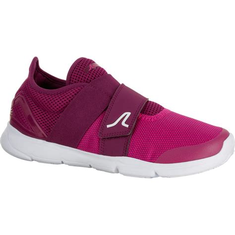 Maybe you would like to learn more about one of these? Promotion DECATHLON CHAUSSURES MARCHE SPORTIVE FEMME ...