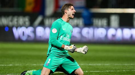 We won because we capitalized when it mattered. PSG | PSG : Quand Verratti félicite Kevin Trapp pour son ...