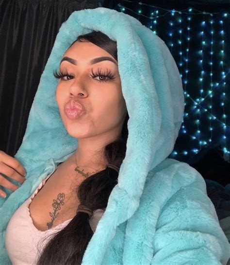 Green brown/hazel turquoise black gray blue. @shawtypr in 2020 | Light skin girls, Really pretty girl ...