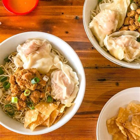 Maybe you would like to learn more about one of these? Resep Bakmi Ayam Pangsit Praktis buat Makan di Rumah