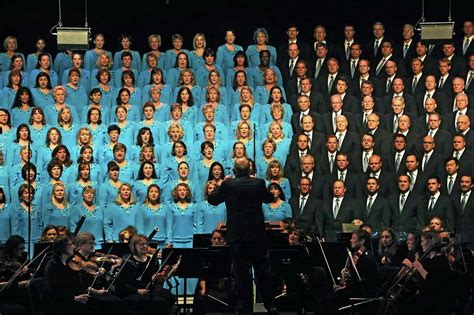 Mormon Tabernacle Choir Rousing Strong