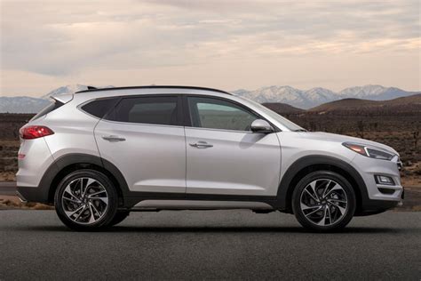 The hyundai tucson is always ready for adventure. 2021 Hyundai Tucson Price, Review, Ratings and Pictures | CarIndigo.com