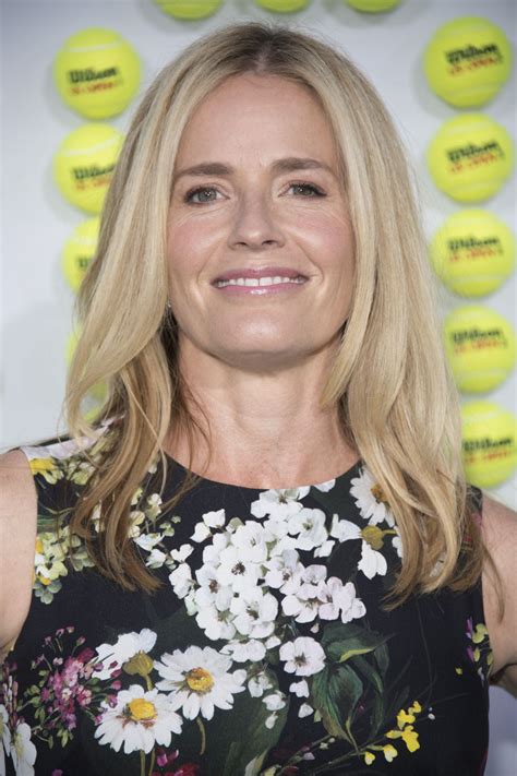 Elisabeth shue was born in wilmington, delaware, to anne brewster (wells), who worked for the chemical banking corporation, and james william shue, a lawyer and real estate developer. ELISABETH SHUE at Battle of the Sexes Premiere in Los ...