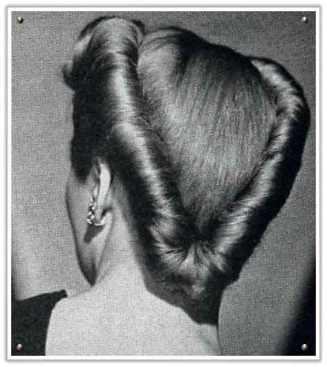 The Couture Touch 1940s Victory Rolls