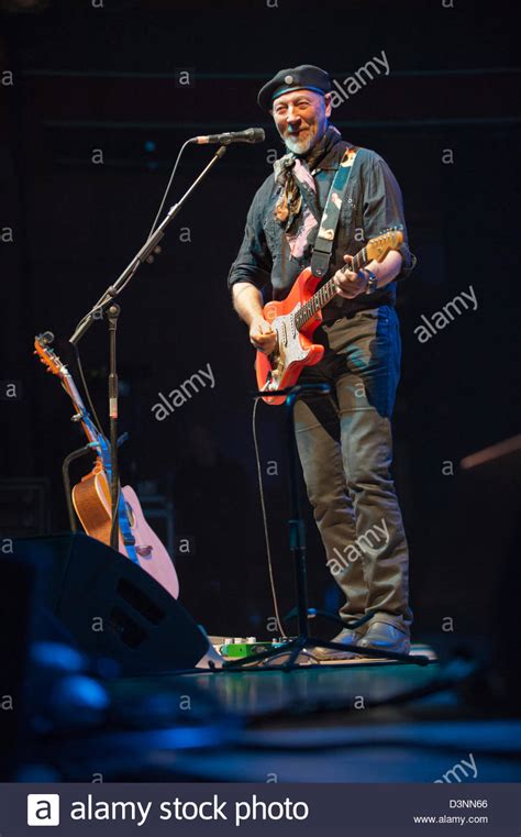 Richard Thompson Hi Res Stock Photography And Images Alamy