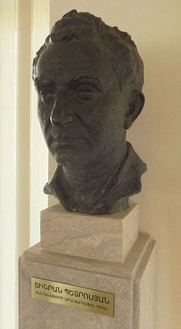 File Tigran Petrosyan Bust Chess House Wikimedia Commons