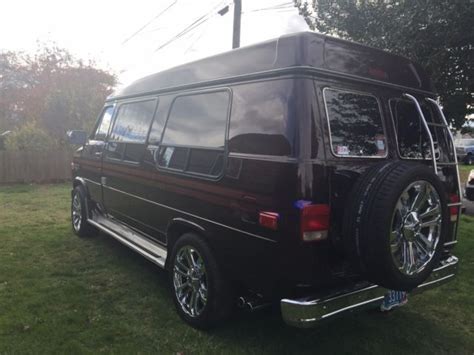 Whether your hiking in eugene, or visiting stopping though eugene, a conversion van offers both style and luxury in one vehicle. 91 Chevrolet G20 High Top Conversion Van New Tranny Runs ...