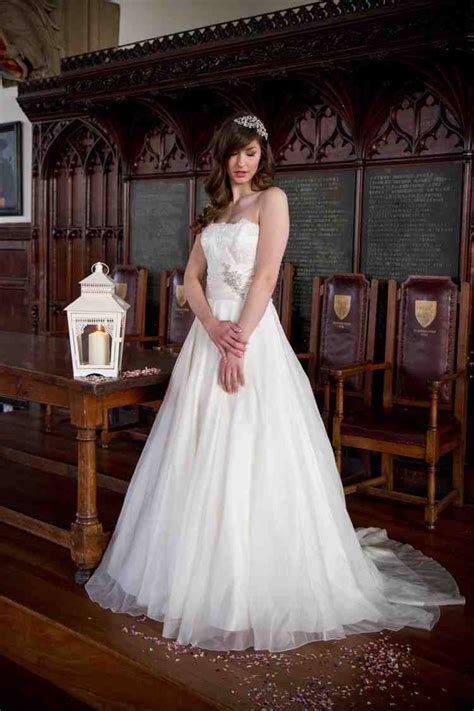 - Wedding and Bridal Inspiration