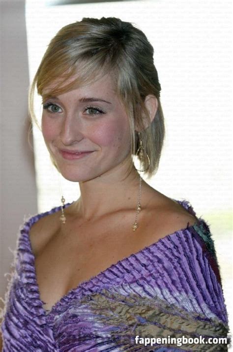 Allison Mack Nude Yes Porn Pic