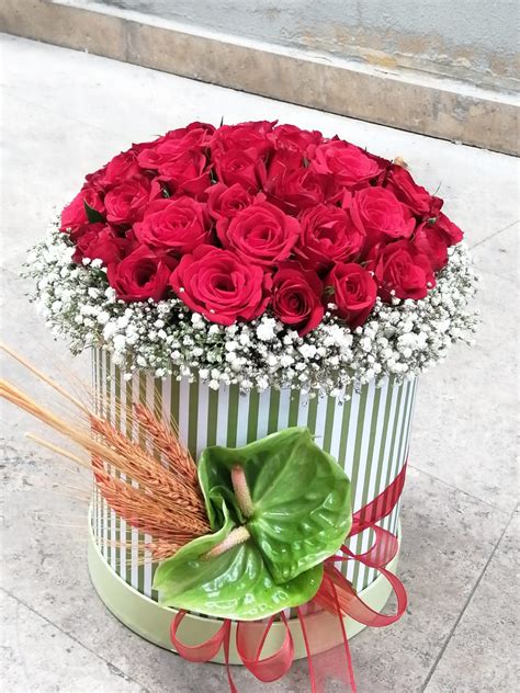 Kırmızı Kutu Gül Tasarımı Şişli Anemon Çiçekçilik