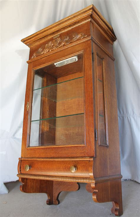Our salon cabinet is useful for a variety of scenarios,not only the barber shop,but also the office,study room or bedroom. Bargain John's Antiques » Blog Archive Oak Barber Shop ...