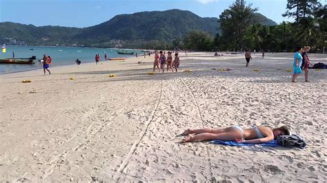 In fact, you can even book your airport transfer in advance for greater peace of mind with the additional charge of 950 thb. Patong beach - Snorkeling Thailand