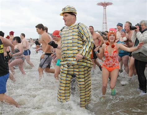 New York S Coney Island Polar Bear Club Takes The Icy Plunge On New