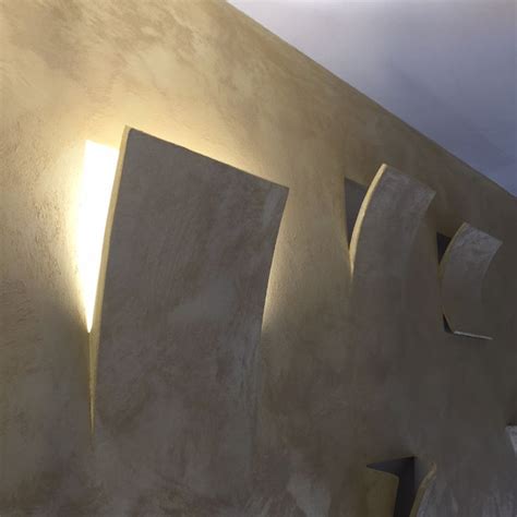 Per ridurre al minimo gli ingombri già contenuti delle lampade da parete. Applique in gesso da incasso Vela grande E27 Art39 - Luceled