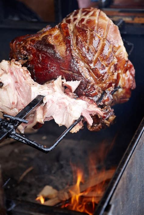 Hog Roasts And Bbq Catering At Weddings Parties And Events In Gillingham