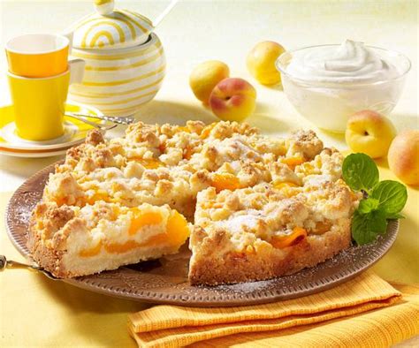 Check spelling or type a new query. Schneller Streuselkuchen mit Aprikosen Rezept | LECKER