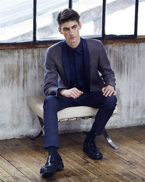 Mens suits ternos masculino para… Ungaro Men Spring-Summer 2017 collection offers a variety ...