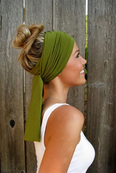 30 Ideas How To Wear Your Head Scarf To Make Your Look Glamorous Scarf Hairstyles Hair Wraps