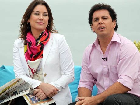 El texto está dirigido al sindicato de mega al que expresa mis más sinceras disculpas por la situación, refiriéndose al corte de pelo al. José Miguel Viñuela renunció a Mega y se va a TVN ...