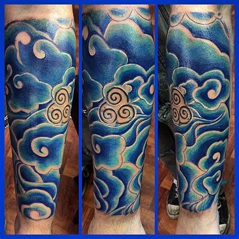 We have collected 135 of the most original cloud tattoos that you could find. 40+ Pretty Atmospheric Cloud Tattoo Designs - Love is in ...