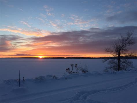 Now he wants his freedom. Good morning Barrie! Mostly clouds, chance of flurries ...