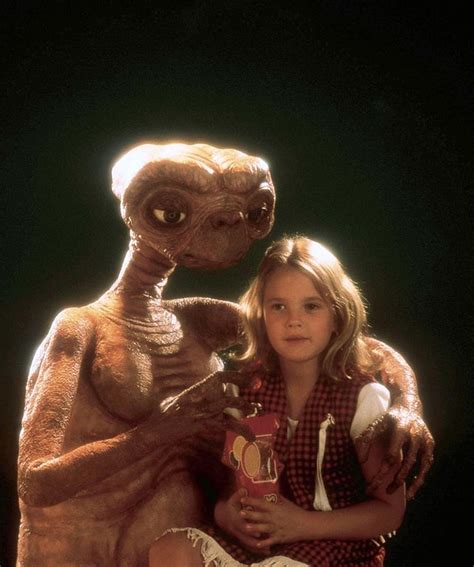 Drew blyth barrymore (born february 22, 1975) is an american film actress, producer, and director. Drew Barrymore - in "E.T. the e.-t." - 1982 | Old movies, Extra terrestrial, Spielberg