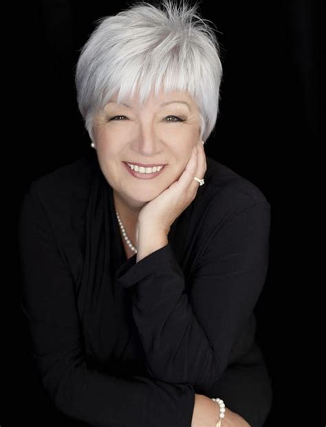 20 Short Haircuts For Women Over 60 With Fine Hair Fashion Style