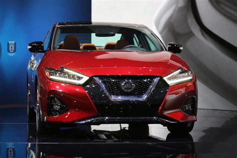 2019 Nissan Maxima Gets Refreshed Adds Technology In La Cnet