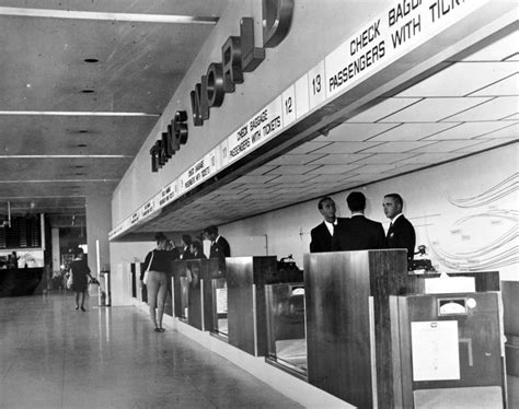 Photos A Look Back In Photos At Los Angeles International Airport
