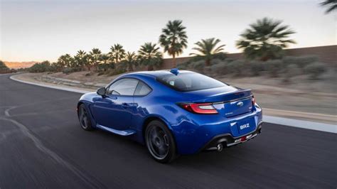 Design wise, the front bumper has been redesigned for. Subaru BRZ 2022 to auto do zabawy. Zmian nie ma zbyt wiele ...