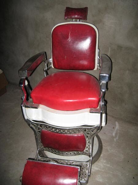 The black vinyl ghost henkilön hinrich rolf ja 6 muun kanssa. KOKEN Antique barber chair red vinyl with chrome base ...