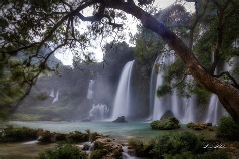 Waterfalls Under The Arch Ban Gioc Waterfalls Cao Bang V Flickr