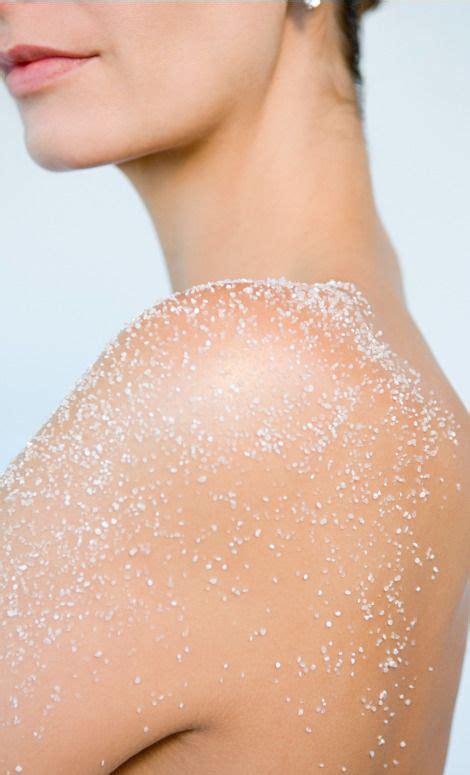 here s why you need to exfoliate your skin powered by l oréal how to exfoliate