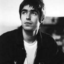 Beck says oasis were one of the first uk acts to embrace him early in his career. Resultado de imagen para liam gallagher young | Liam ...