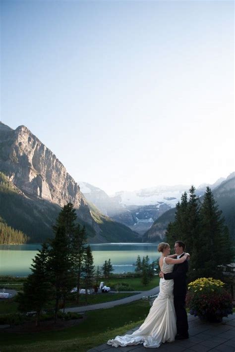 An Elegant Rocky Mountain Wedding In Lake Louise Weddingbells