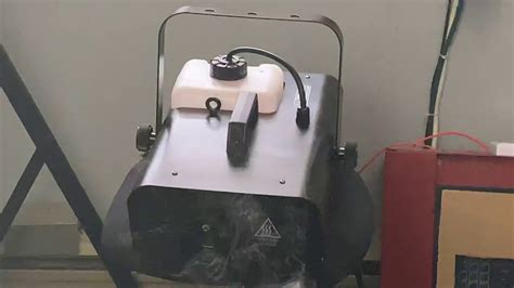 We have created the definitive smoke alarm guide to help weed through the ineffective and mediocre smoke alarms and focus on getting the best smoke detector available for your home. Smoke detector test with fog machine - YouTube