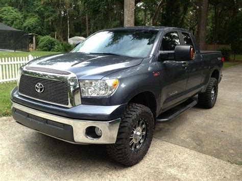 Find used 2007 Toyota Tundra SR5 4x4 Extra Cab 5.7L V8 Truck in