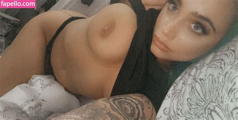 Turquoisetrouble Turquoise Trouble Nude Leaked Onlyfans Photo