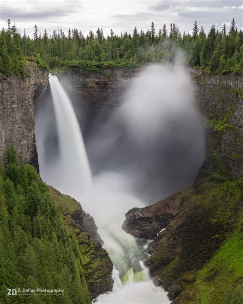 141 Metre Tall Helmcken Falls British Columbia Canada Oc 3207x4008