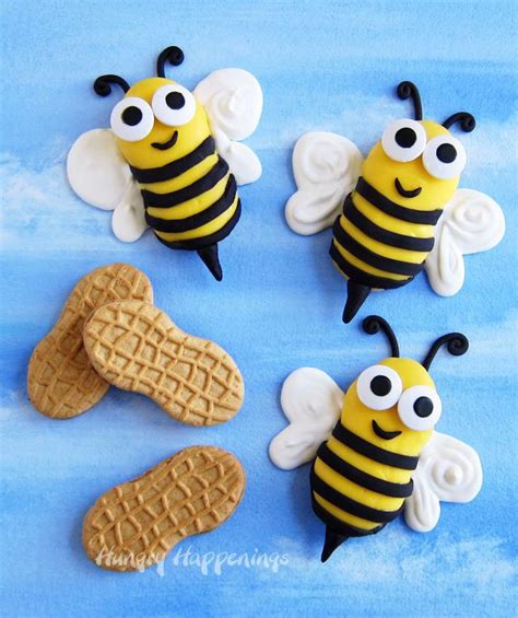 Decorating the nutter butter cookies is half the fun here. Bumble Bee Cookies - Decorated Nutter Butter Cookies ...