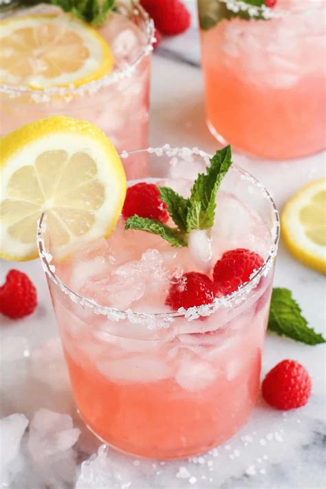 Pink Lemonade Margarita Pink Senorita Cocktail A Farmgirl S Dabbles