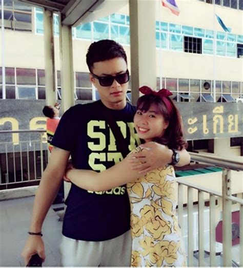 .đẹp đôi hồng diễm và hồng đăng; Phản ứng của vợ Hồng Đăng khi bị chê già và xấu