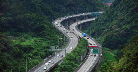 Highway 59 with direct access to the hardy toll road expressway, george bush intercontinental airport has scheduled flights to a large number of domestic destinations, and is the second busiest airport in texas. Delhi Dehradun Expressway: Route, Timeline, Completion Date