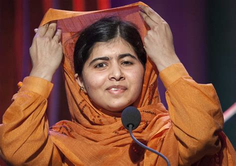 Malala Yousafzai Nobel De La Paz Con 17 Años Su Historia