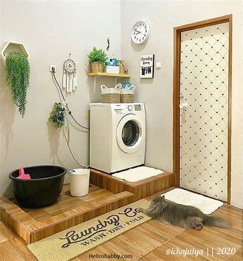 ide ruang cuci dekat kamar mandi bikin nyuci baju jadi lebih mudah