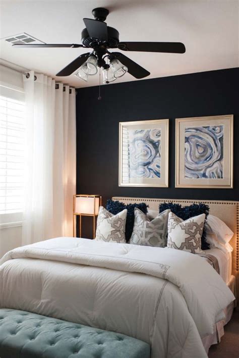 Using shelves in bedroom interior designs. 30+ Small yet amazingly cozy master bedroom retreats ...
