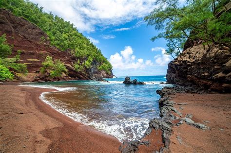 The road leads you through flourishing rainforests, flowing waterfalls the winding road to hana is one of hawaii's most famous drives. Best Trails near Hana, Hawaii | AllTrails